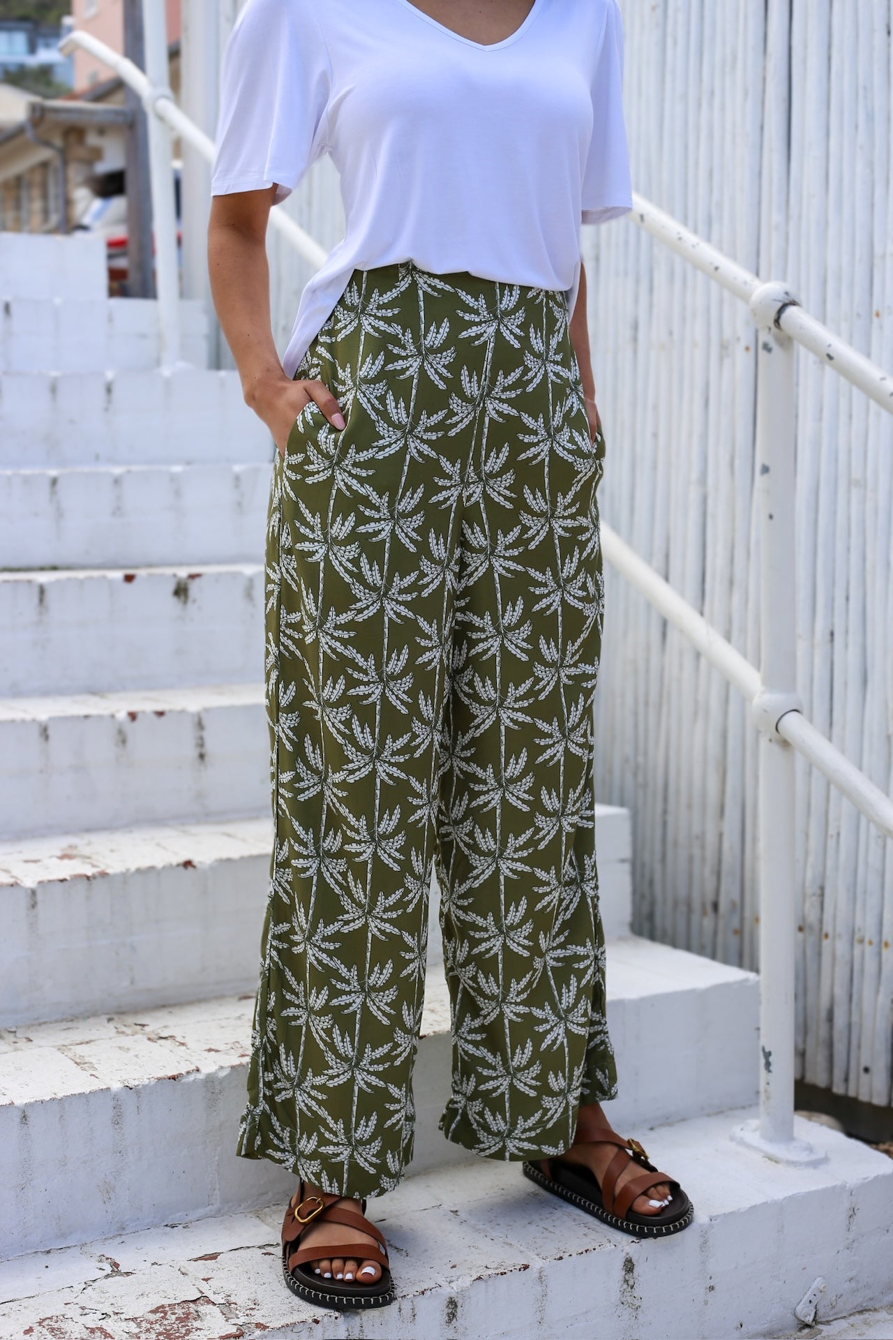 Luna Pants Olive & White
