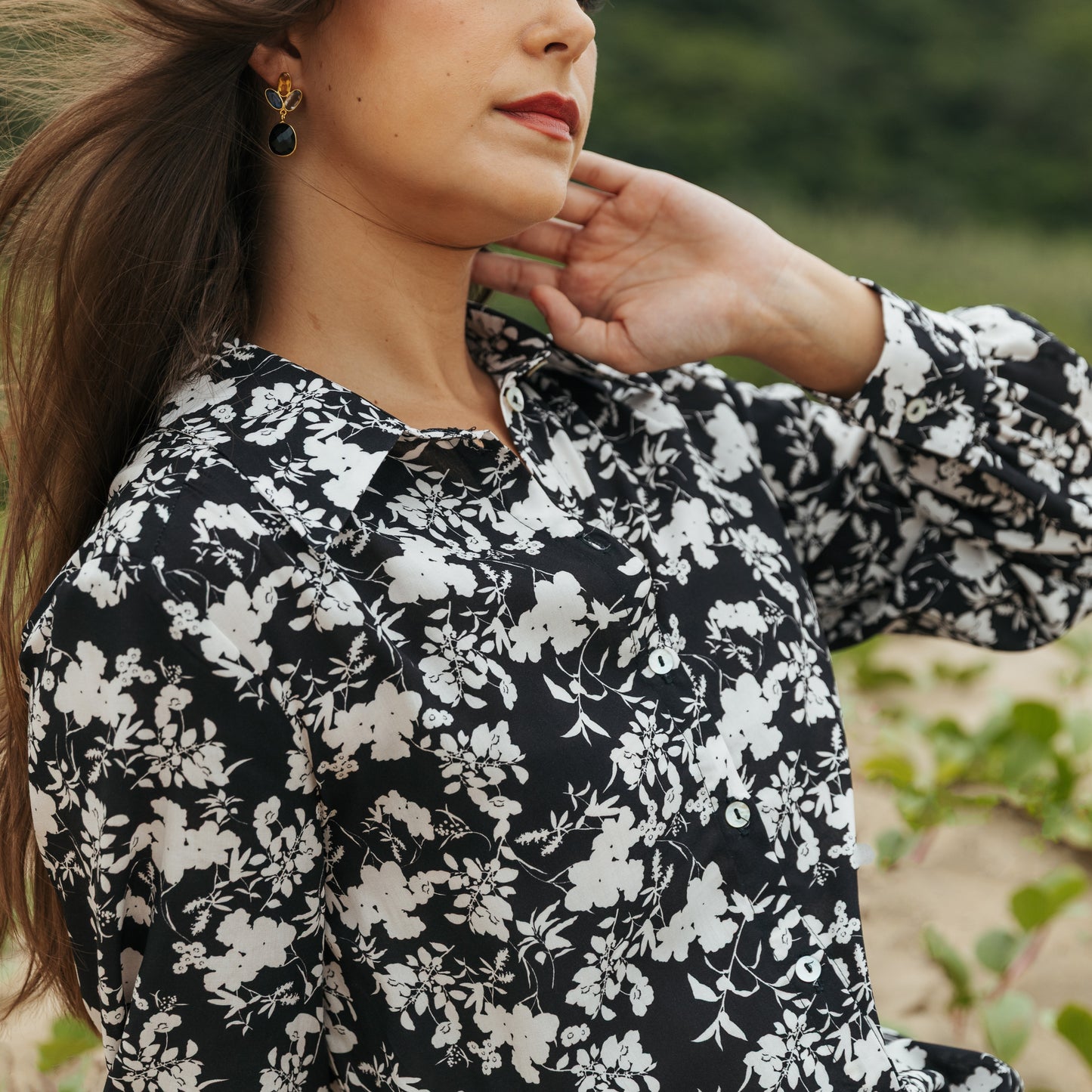 Isla Blouse Black Ivory Floral Silhouette
