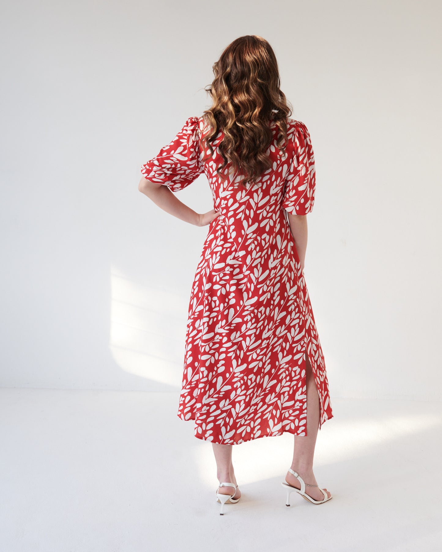 Arianna Dress Leaf Sketch Red