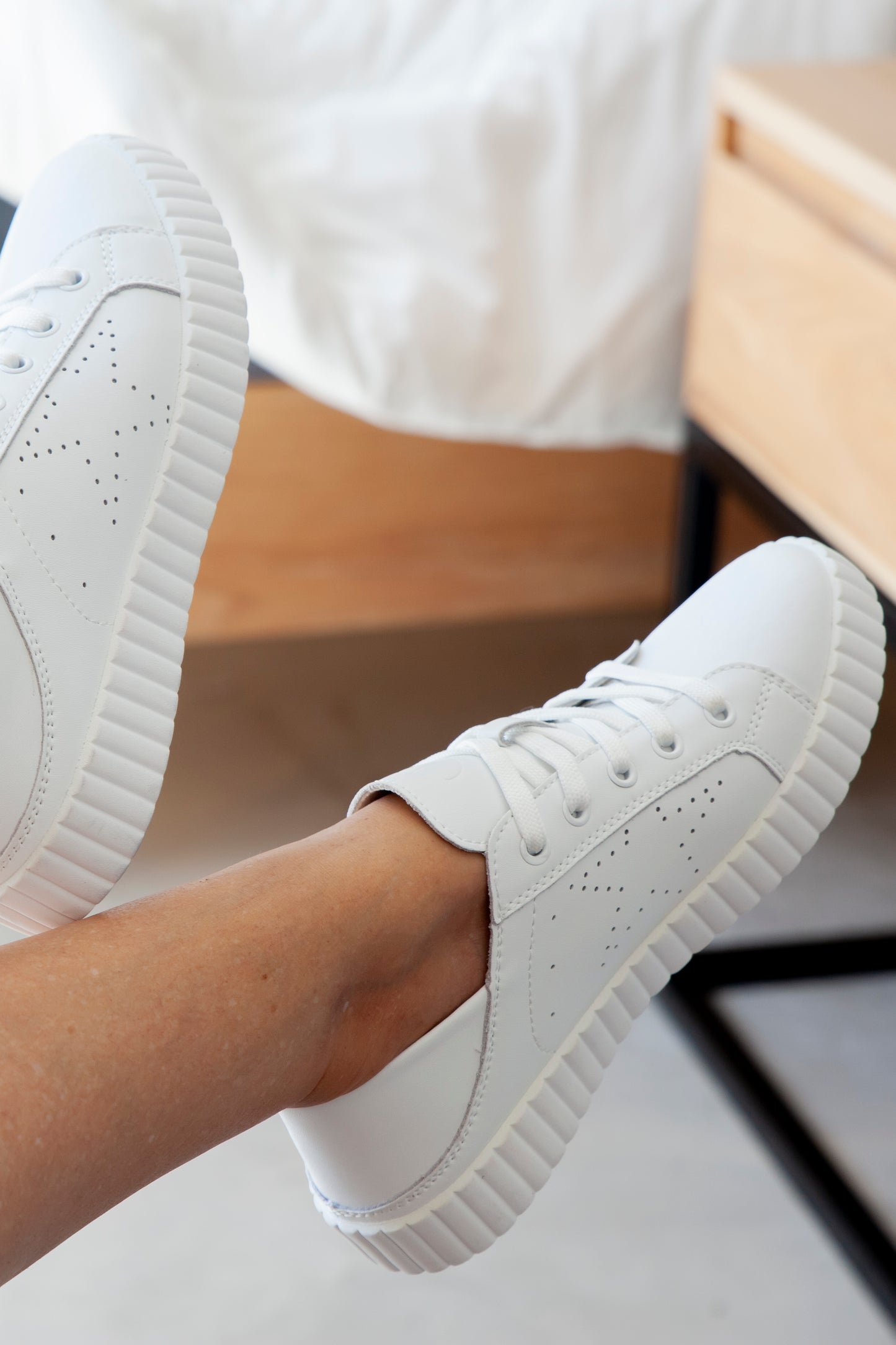 Valentina Sneaker White