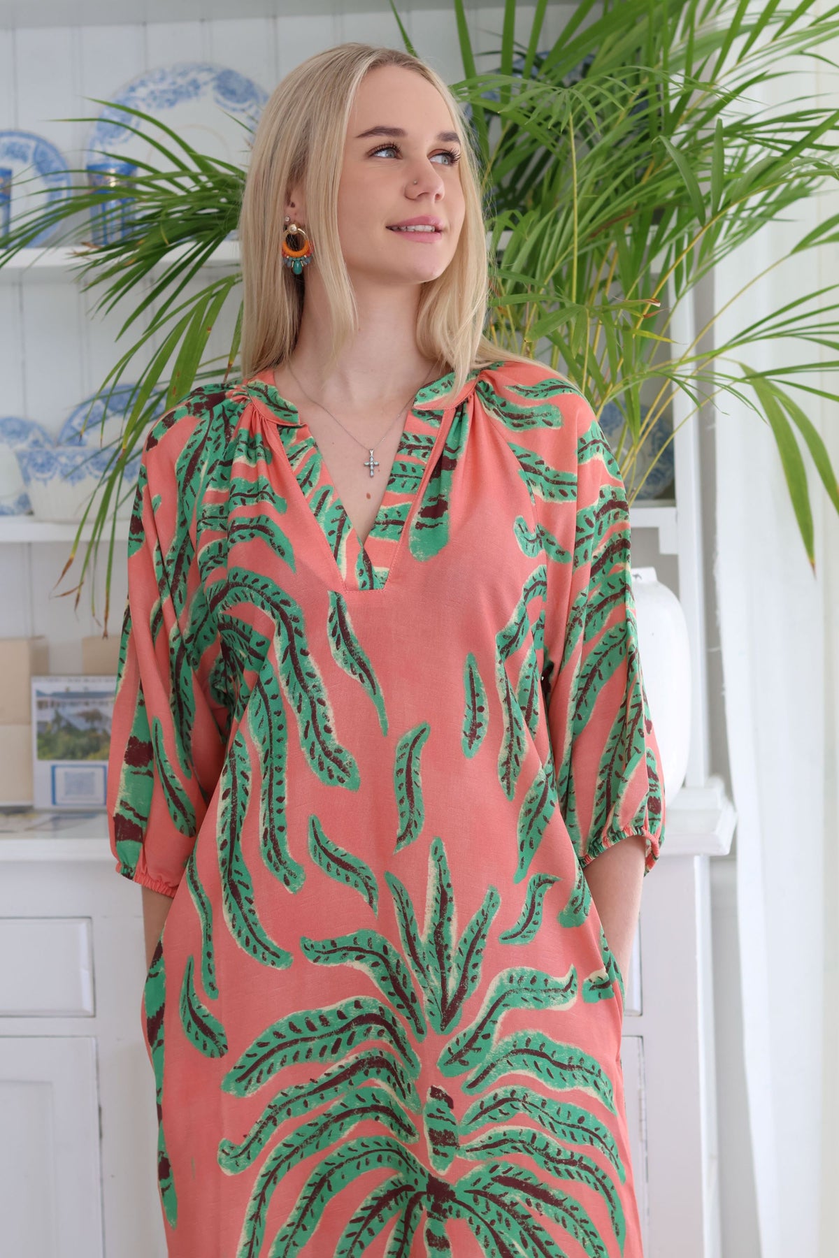Raglan Dress Peach Tropical