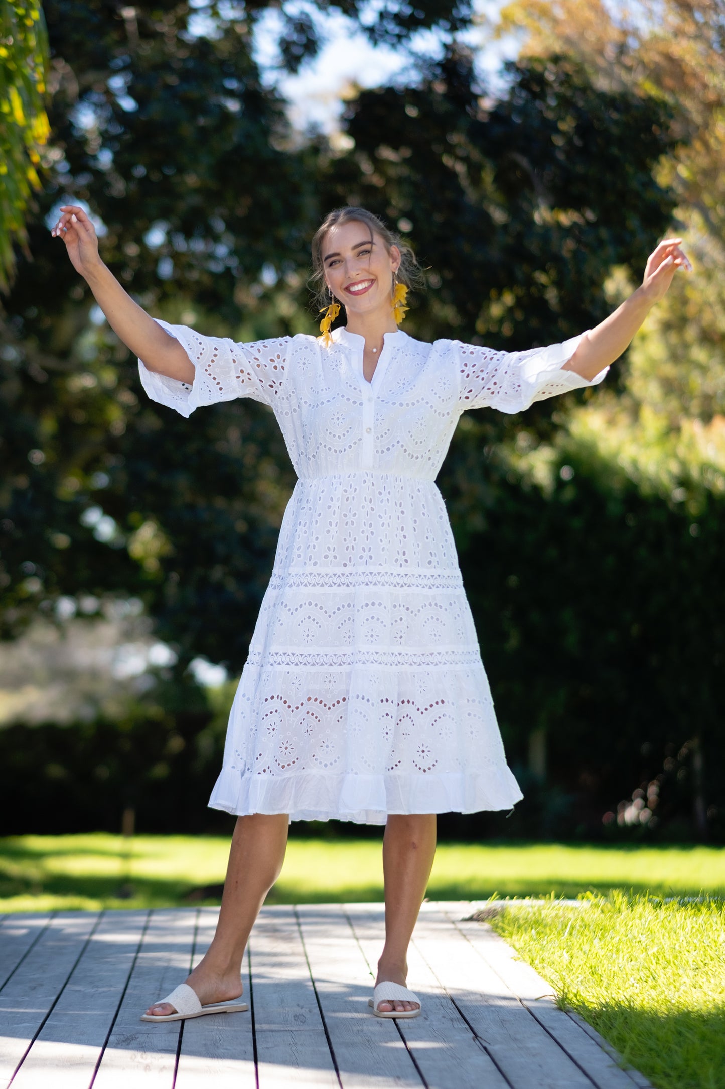 Darya Dress Mist White in Anglaise