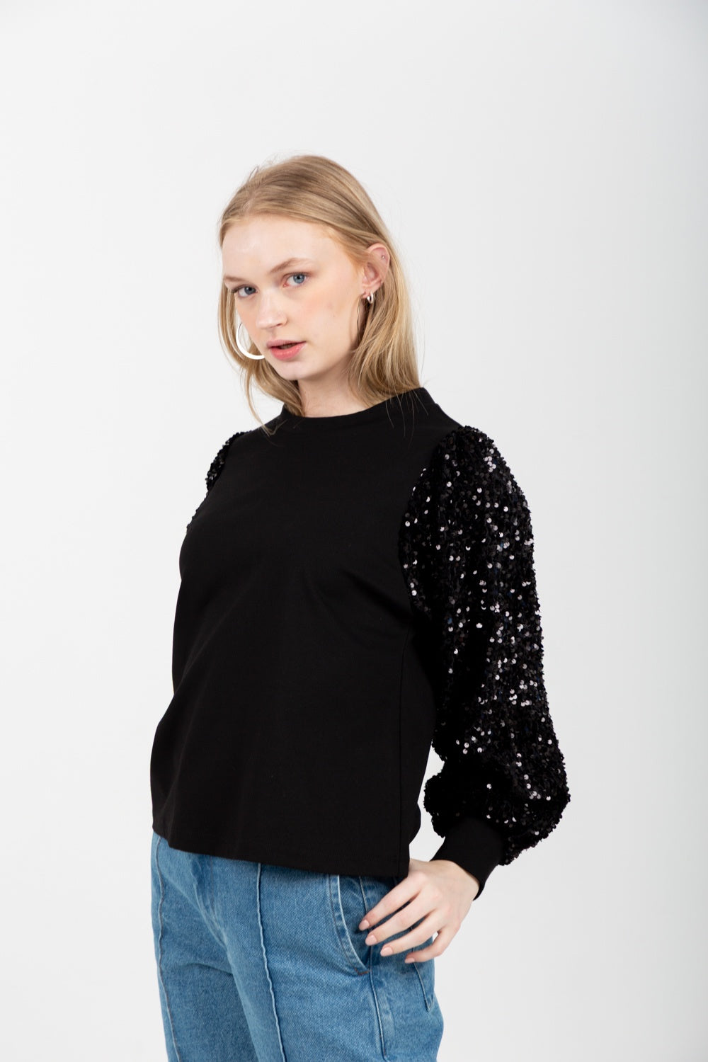 Livia Top Black Sequin