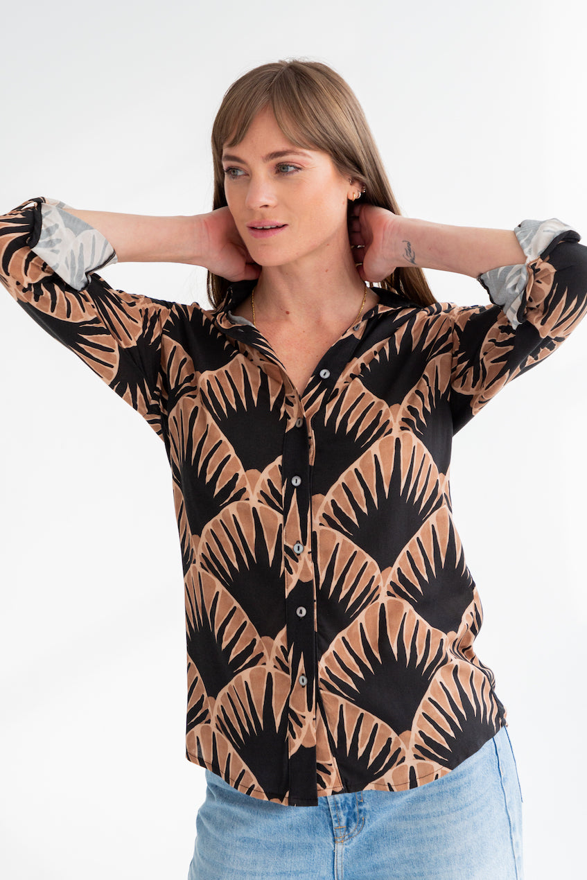 Lele Blouse Fan Print