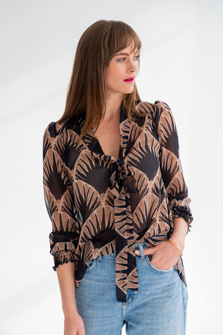 Lele Blouse Fan Print