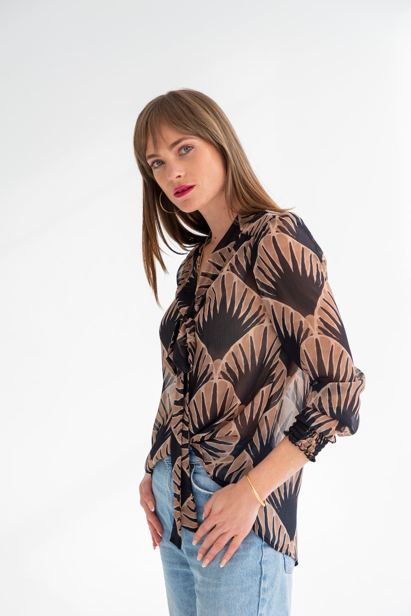 Lele Blouse Fan Print