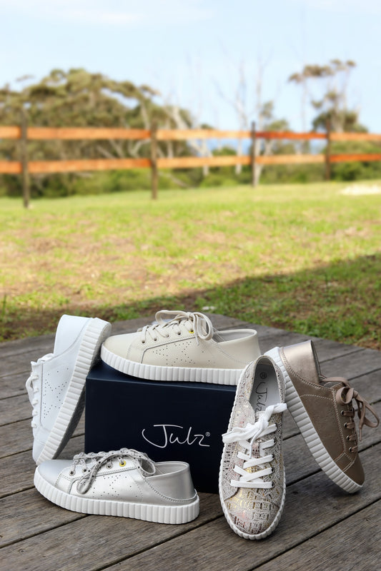 Valentina Sneaker Silver