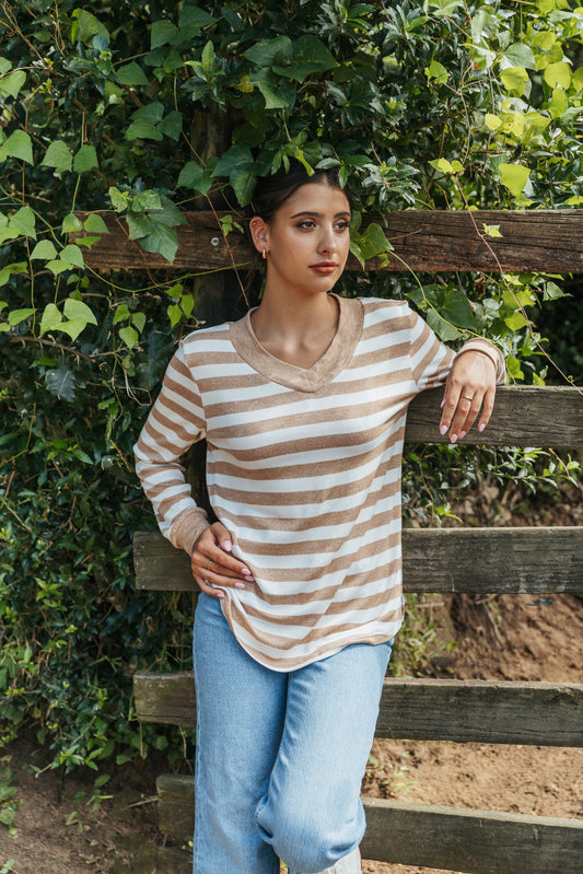 Notties V Neck Beige Stripe