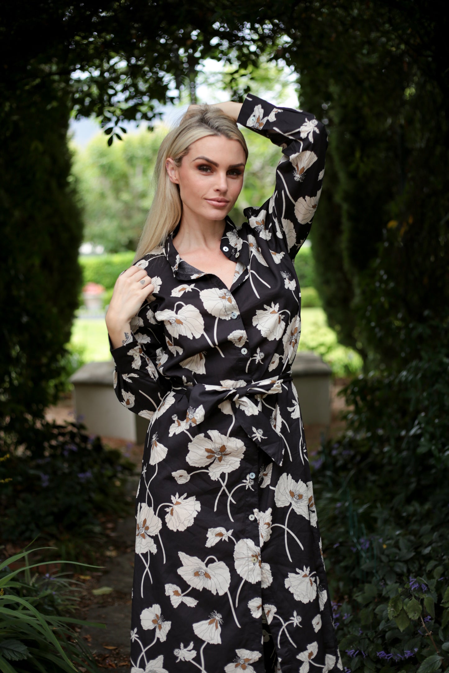 Camelot Dress Black / Cream
