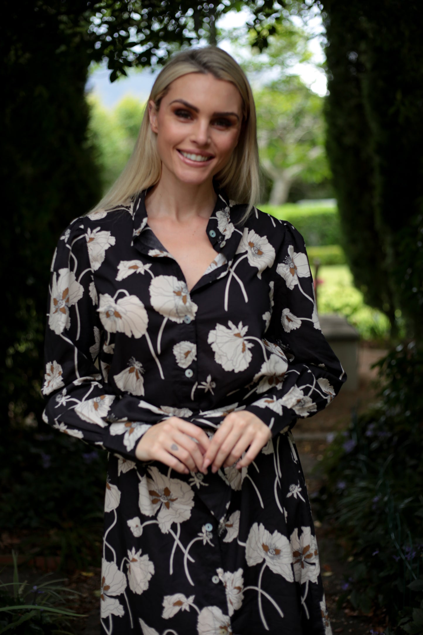 Camelot Dress Black / Cream