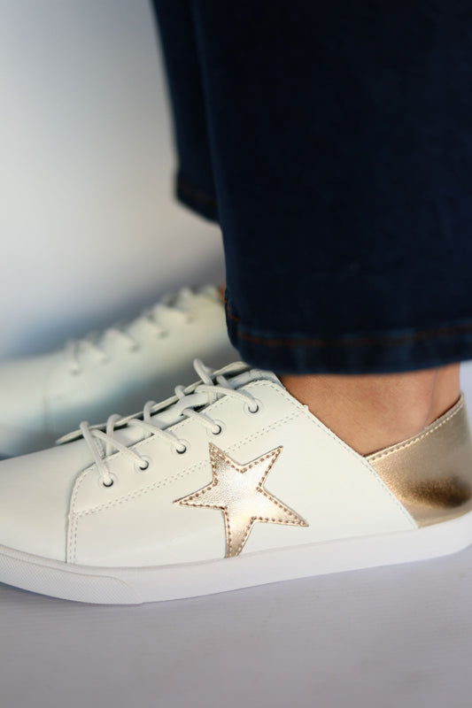 Vicki Sneaker White & Gold Shimmer