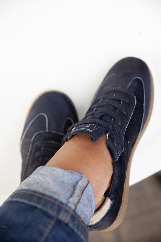 Shiloh Sneaker Navy & White