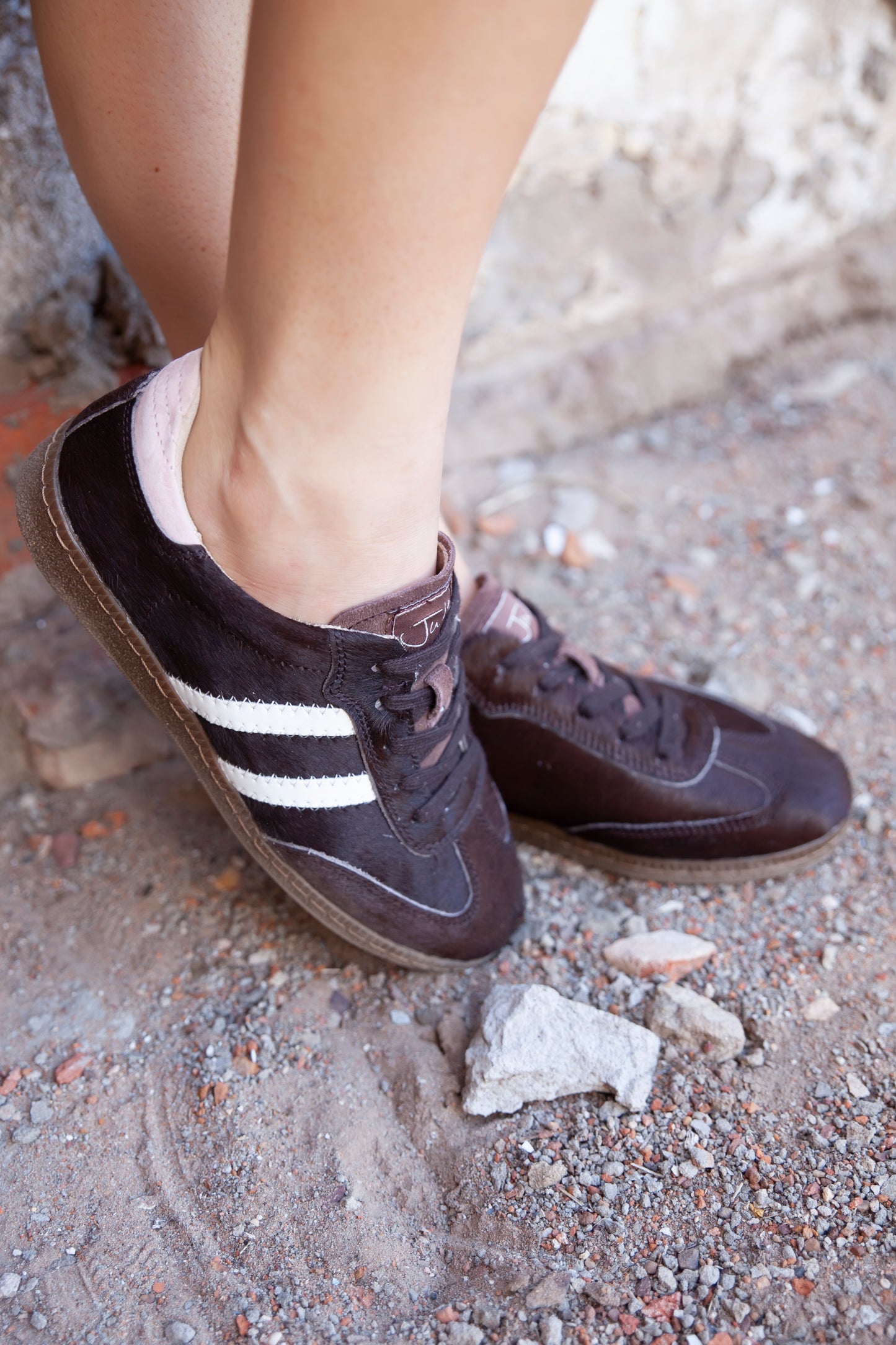 Shiloh Sneaker Burgundy & White