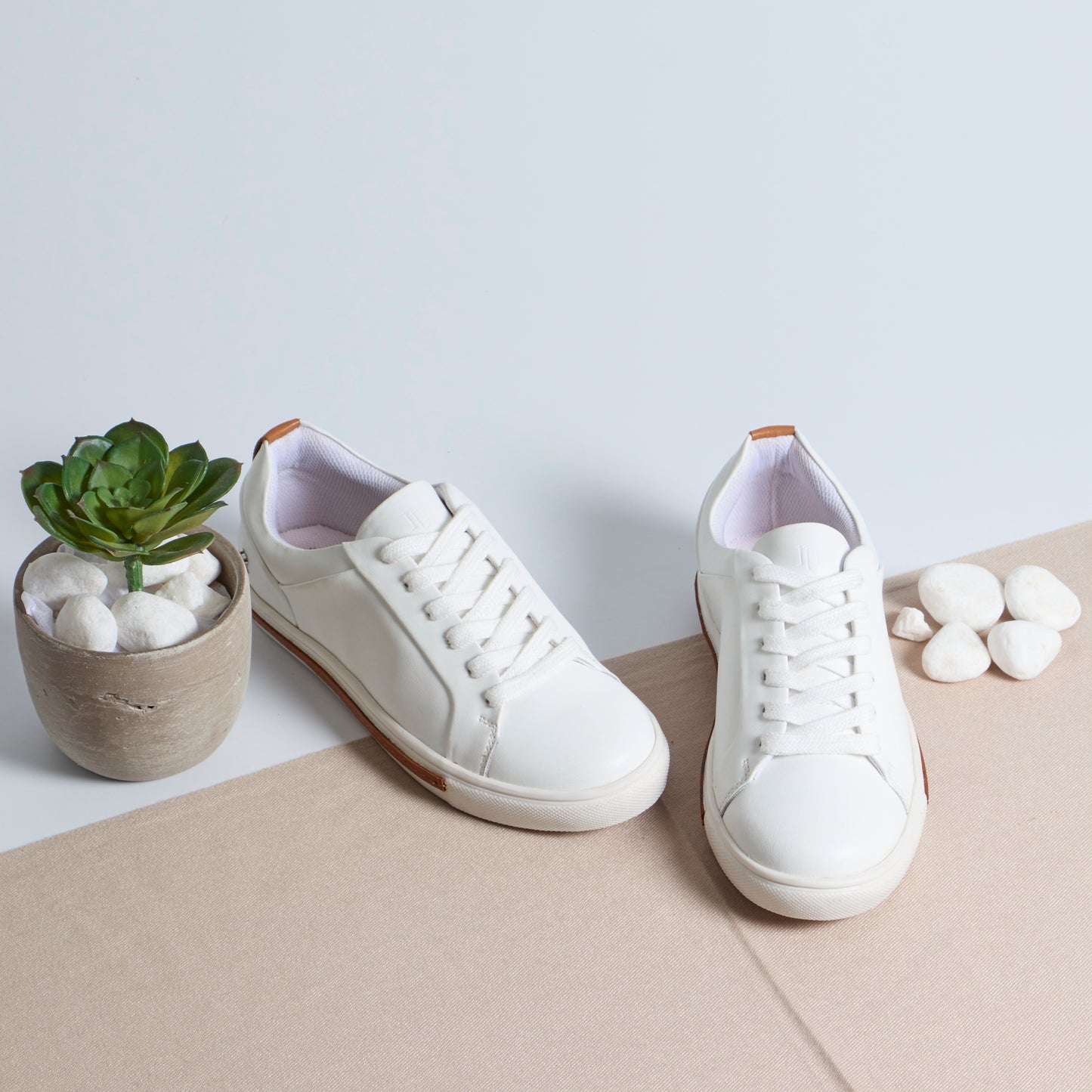 Isla 1 Sneaker White