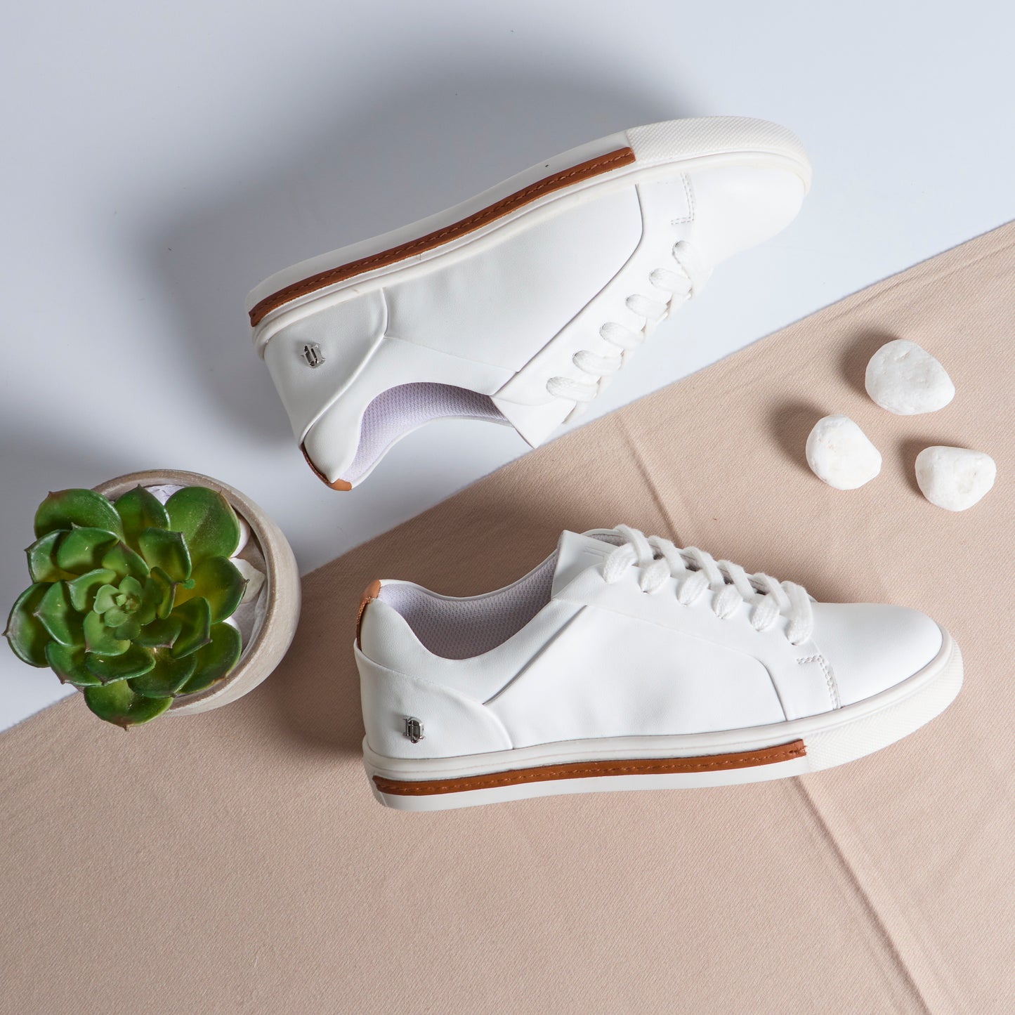 Isla 1 Sneaker White