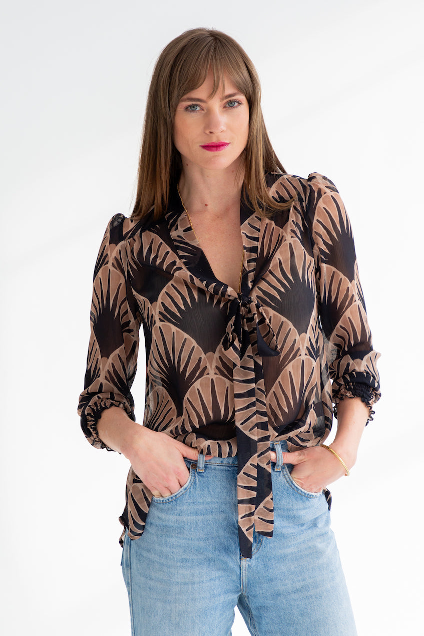 Lele Blouse Fan Print