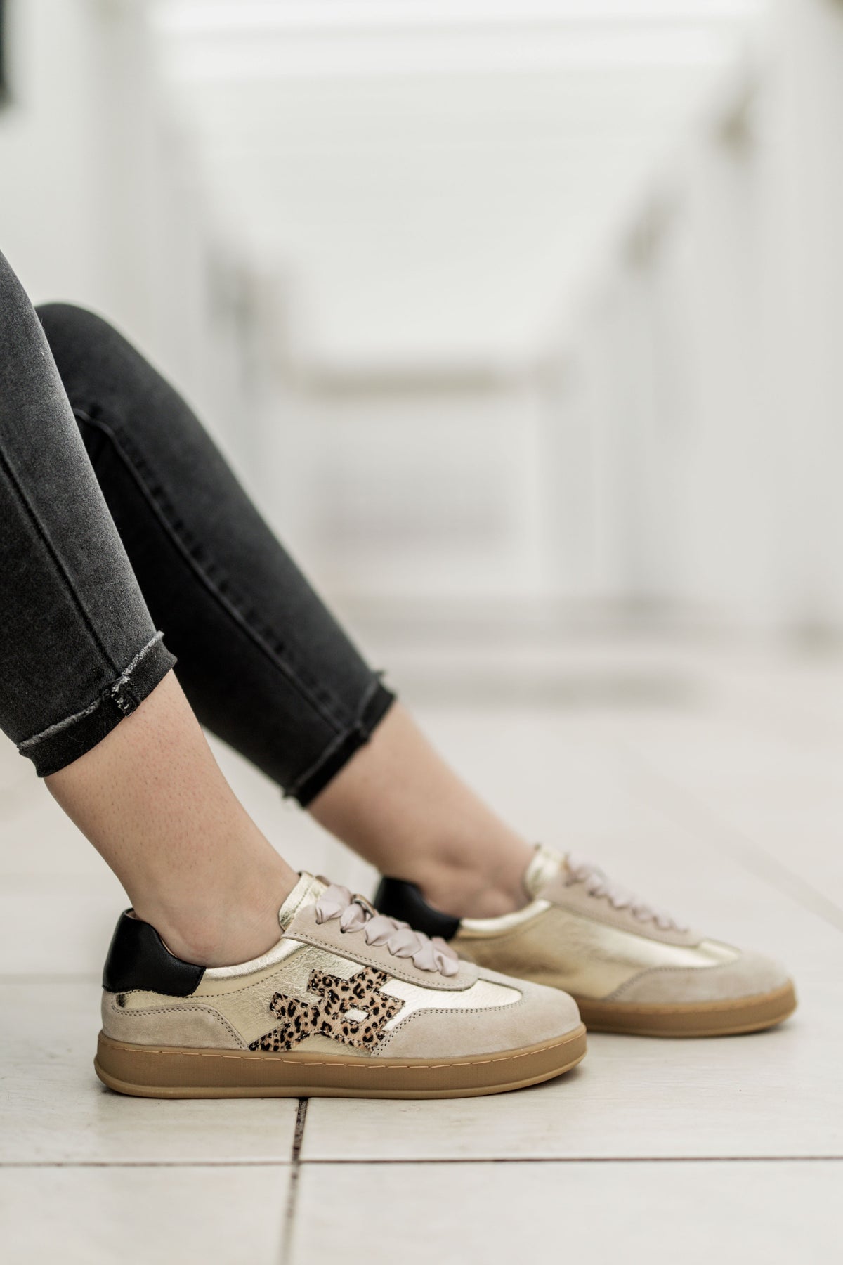 Lumi Gold Leopard Sneaker