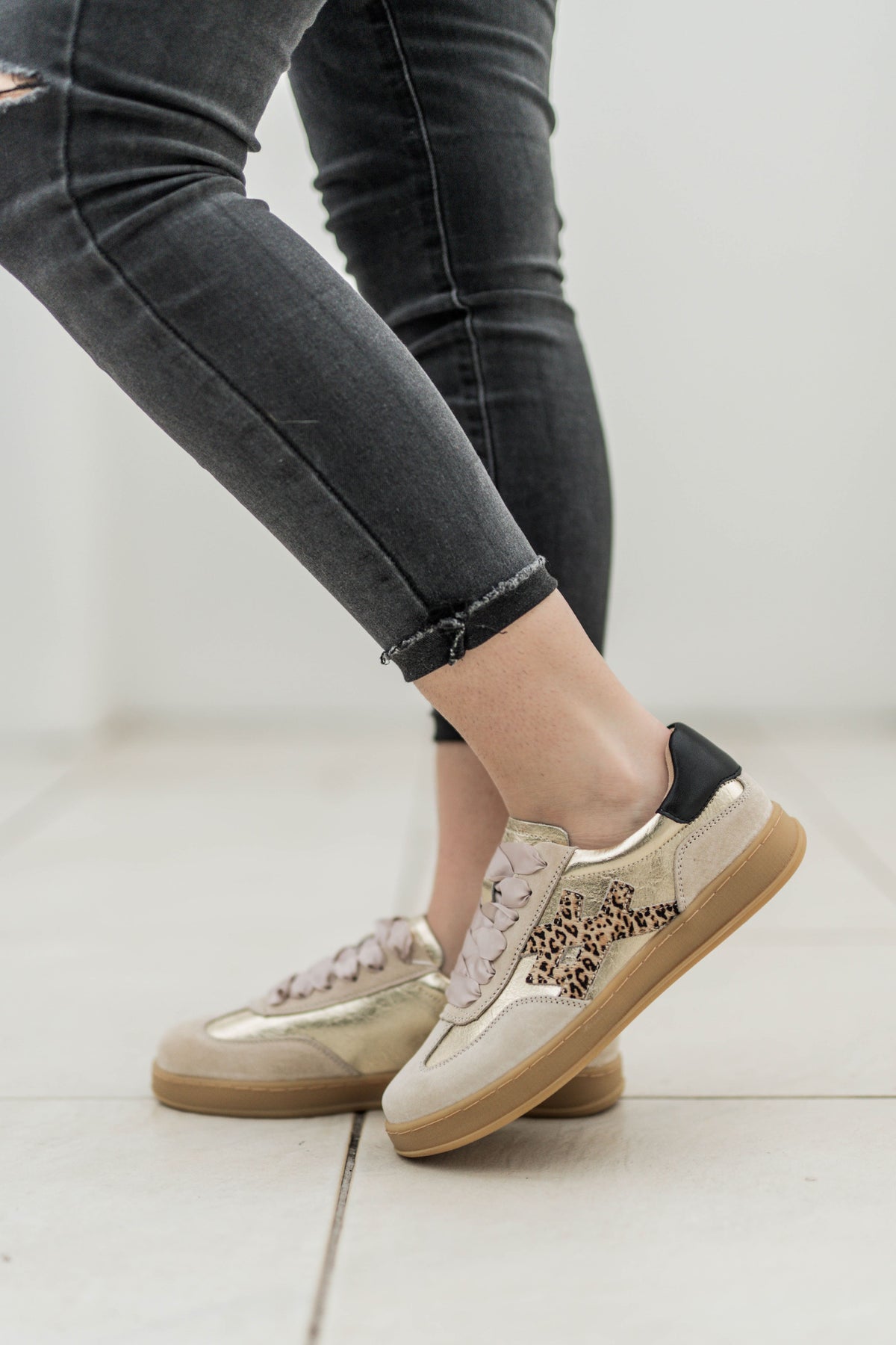 Lumi Gold Leopard Sneaker