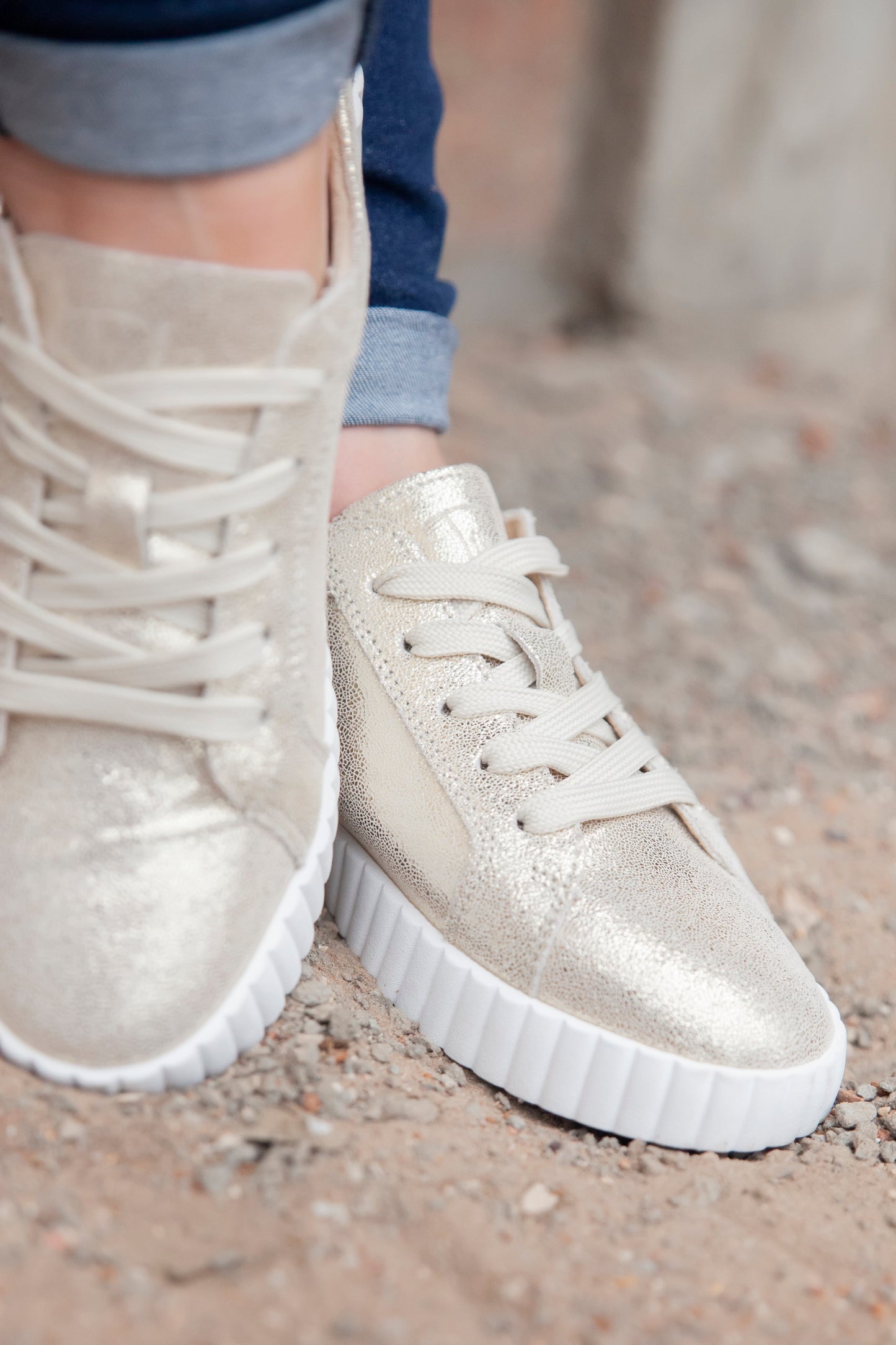 Valentina Sneaker Gold Shimmer