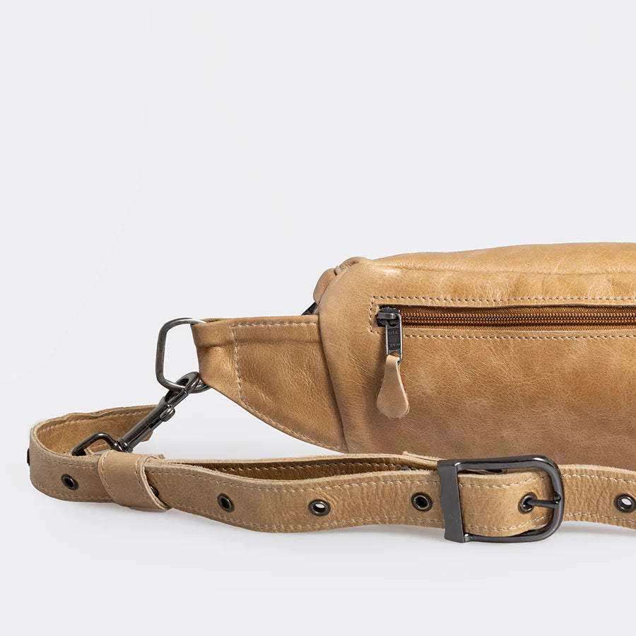 Ari Bum Bag Hazelnut Leather
