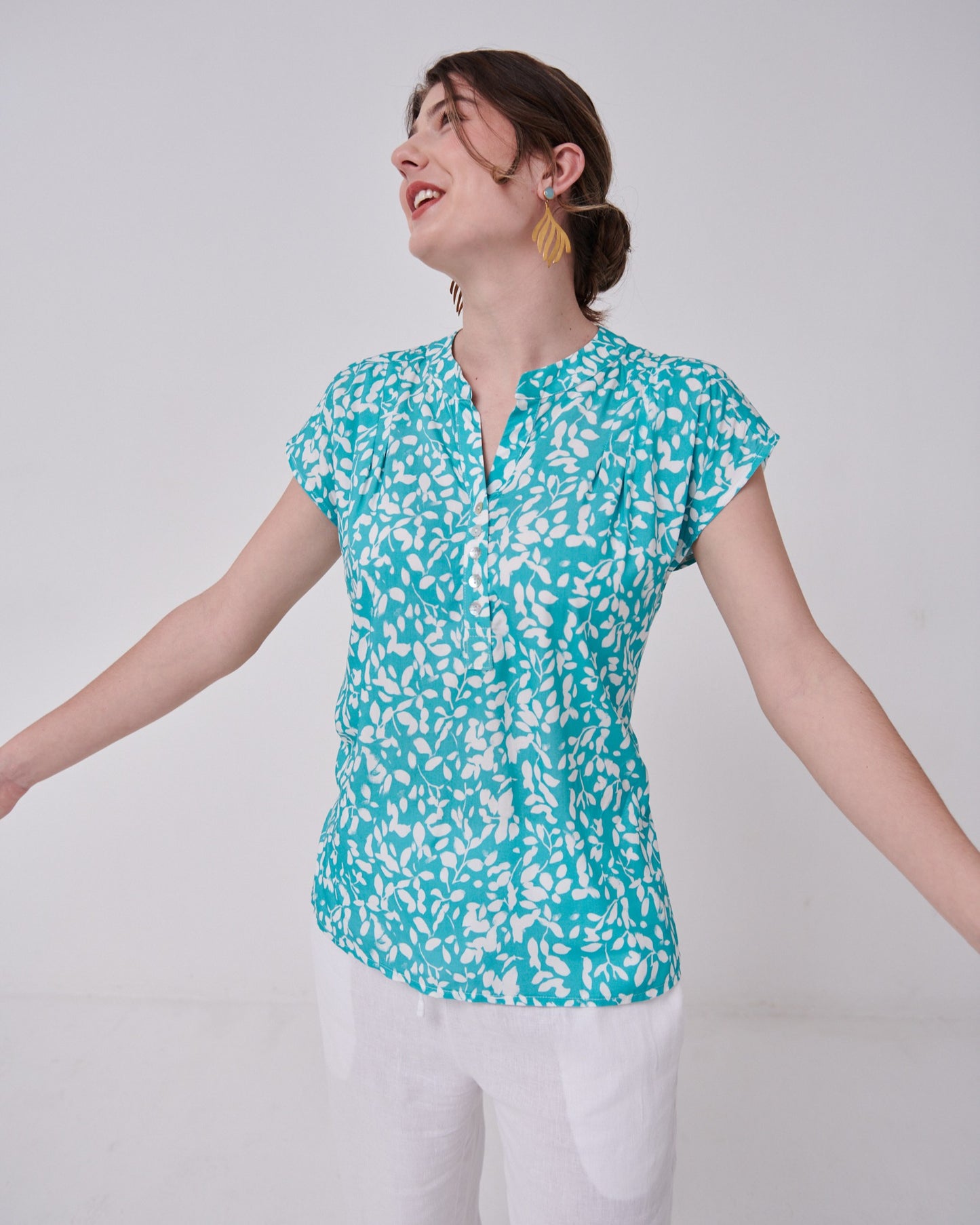 Sara Top Floral Grunge Aqua