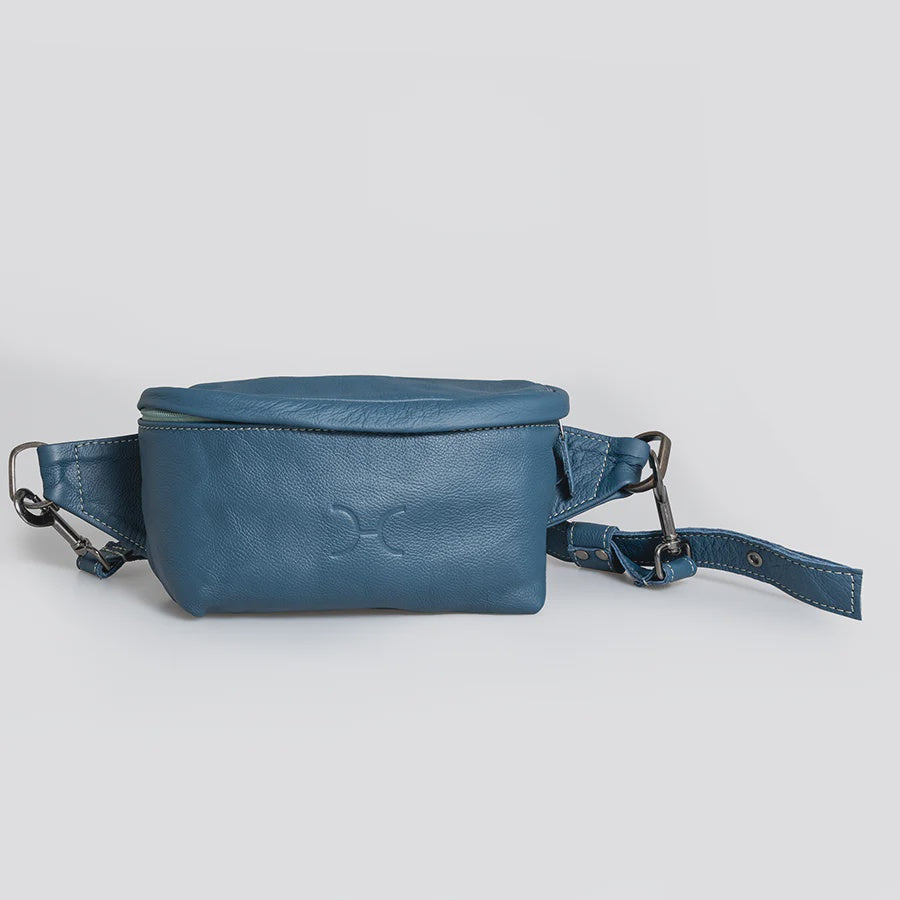 Ari Bum Bag Aqua Leather